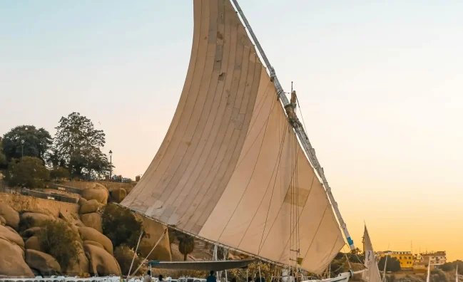 Evening Tour: Nile Felucca Ride, Khan El Khalili & Al-Muizz Street